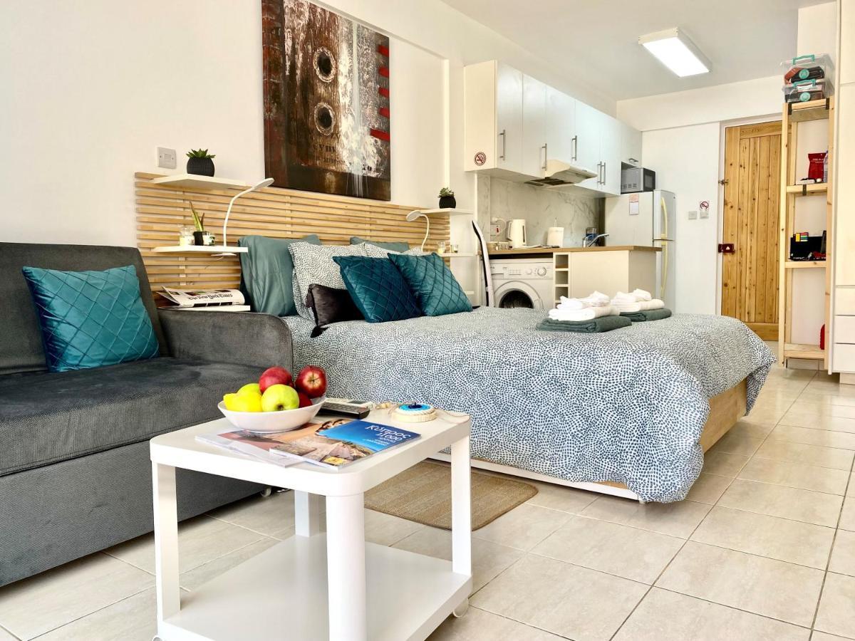 Ev Zin:Cozy, Newly Rennovated, Studio, Swimming Pool B102 パ フォス エクステリア 写真